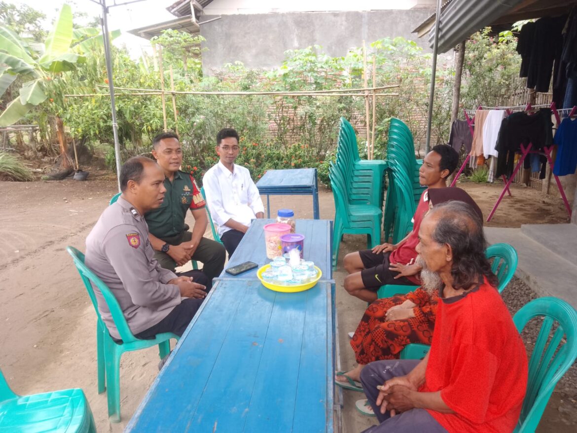 Beri Rasa Aman, Polsek Lakbok Polres Ciamis Kunjungan Silaturahmi kepada Warga Desa Sidarahayu