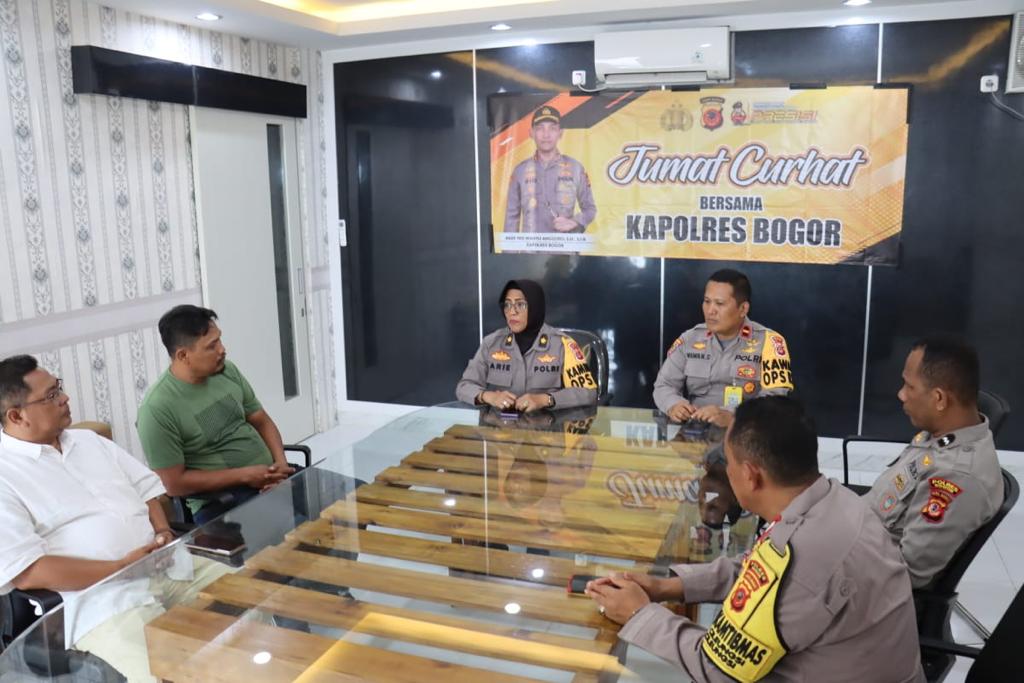 Polres Bogor Terima Aduan Masyarakat Lewat Program Jum’at Curhat Polres Bogor