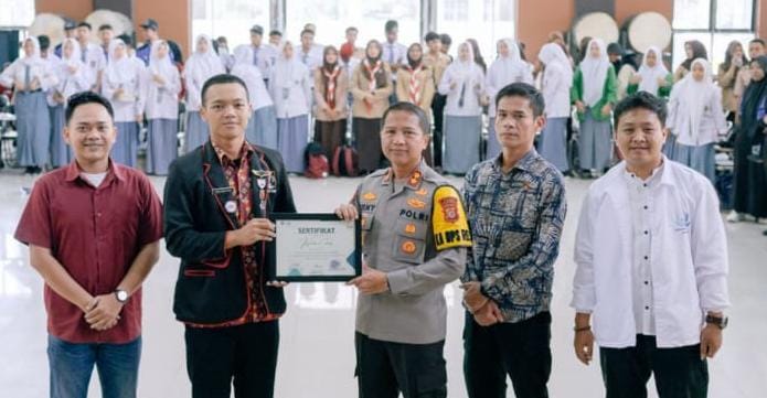 Kapolres Ciamis Beri Edukasi ke Pelajar Anti Korupsi di Kabupaten Ciamis