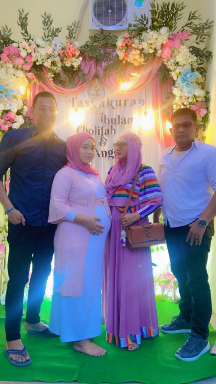 Tasyakuran 7 Bulanan Kehamilan Bidan Cholifah Arabian, Anak Dari Ketua FWJI Jakarta Barat