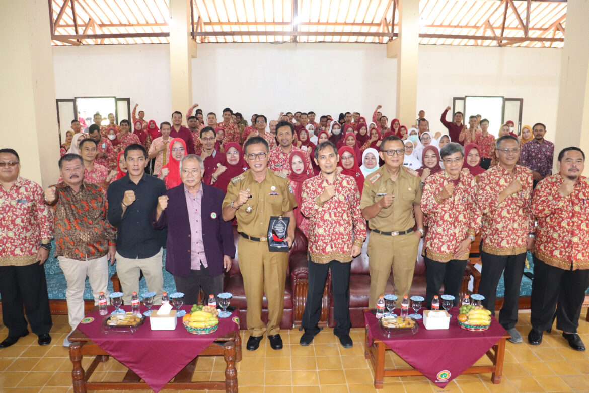 Buka Rakerda DPD PPNI, Bupati Ciamis Ajak Perawat Sosialisasikan Pelayanan Kesehatan
