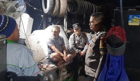 Ops Mantap Brata, Polsek Panumbangan Polres Ciamis Patroli Dialogis di Malam Hari