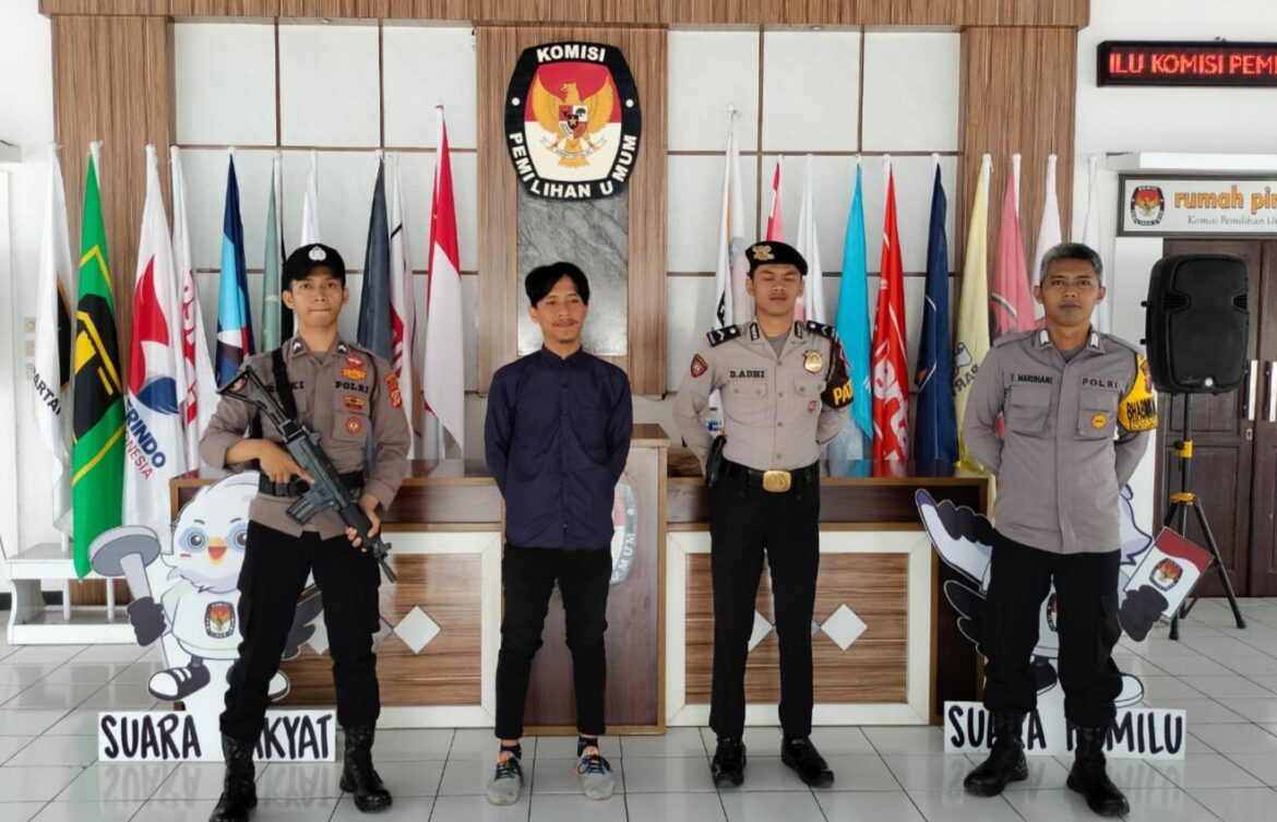 Ops Mantap Brata, Polres Ciamis Patroli ke Kantor Penyelenggara Pemilu Jaga Kondusifitas Wilayah