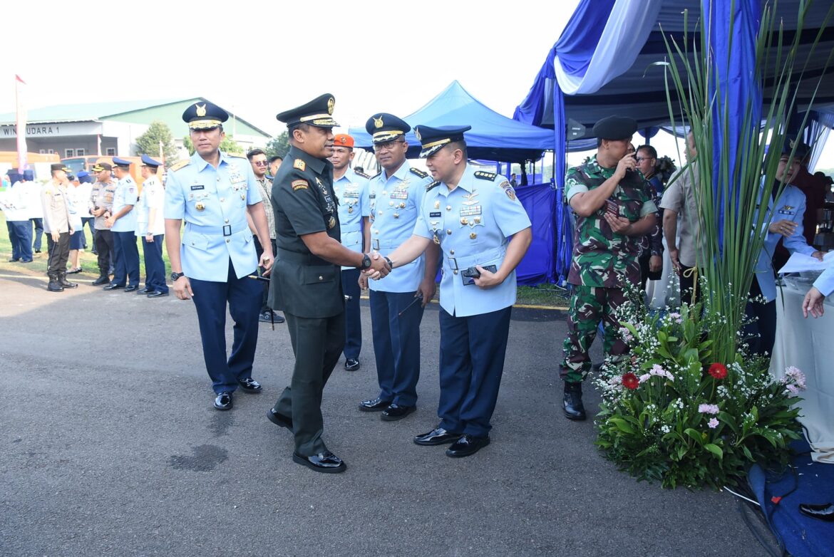 Pangdam Jaya Menghadiri Upacara Serah Terima Jabatan Pangkoopsudnas dan Dankodiklatau