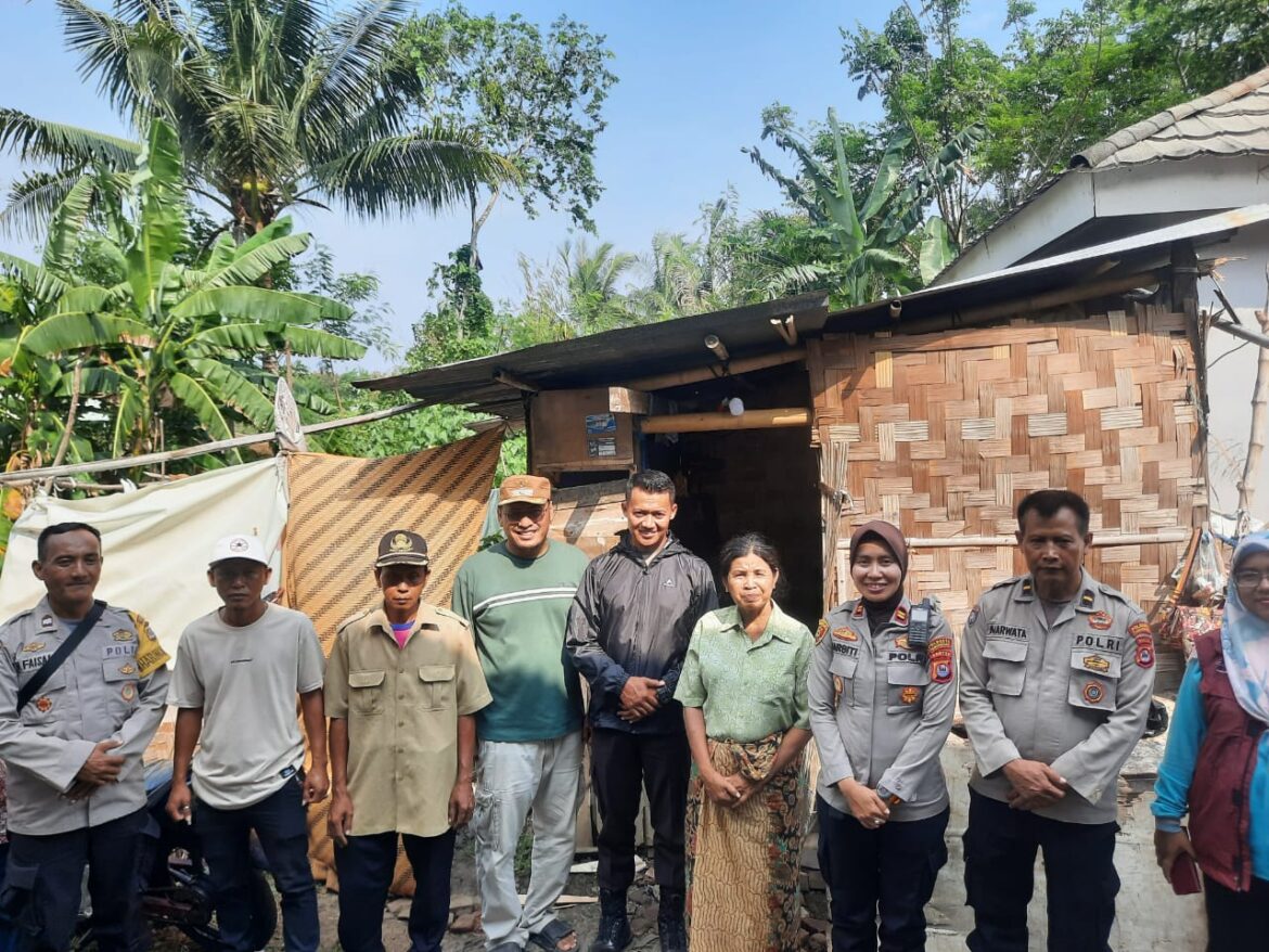 Polresta Tangerang Peduli, Kapolresta Sambangi Rumah Nenek Sapnah