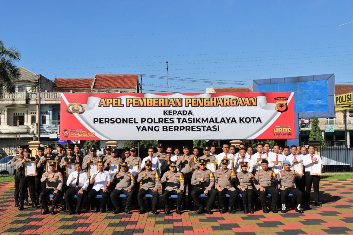 Tim Ungkap Pada Kasus Pembunuhan di Pagerageung Dapatkan Penghargaan Dari Kapolres Tasikmalaya Kota