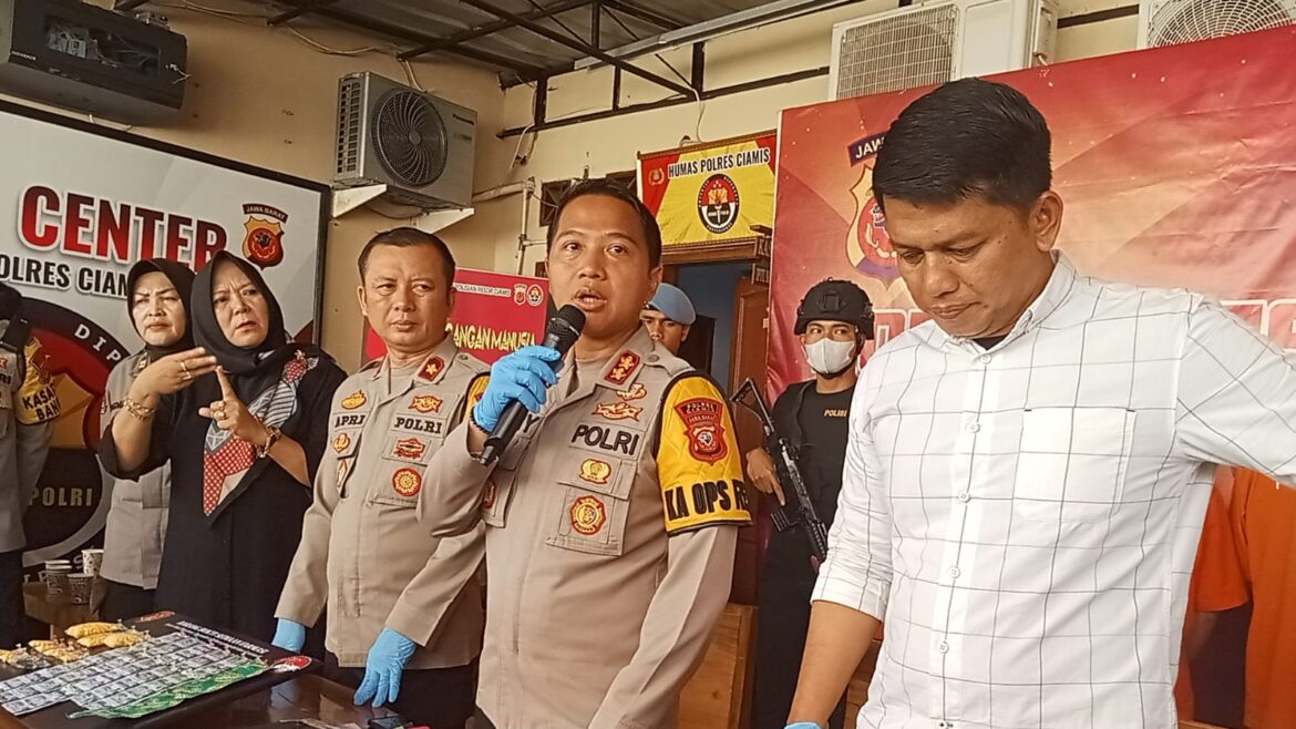 Pengedar Sediaan Farmasi Tak Berizin Diringkus Sat Res Narkoba Polres Ciamis
