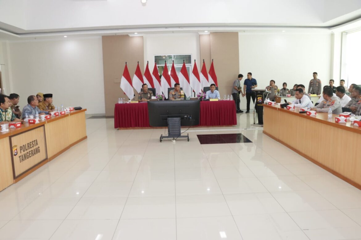 Tingkatkan Kemampuan dan Profesionalisme, Polresta Tangerang Gelar Latpra Ops Lilin Maung 2023