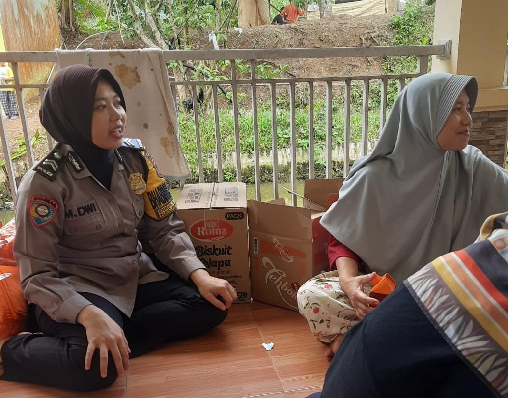 Ops Mantap Brata, Polsek Ciamis Patroli Dialogis Warga Saguling Beri Imbauan Kamtibmas