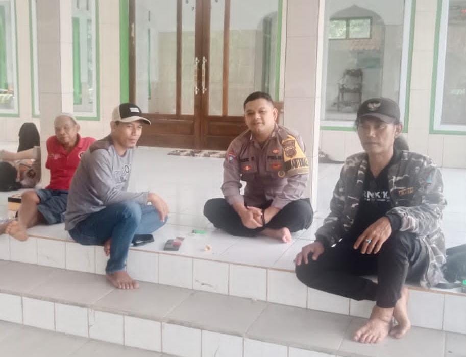 Cipta Kondisi Ops Mantap Brata, Polsek Sukadana Kunjungan Silaturahmi Kepada Warga Desa Bunter