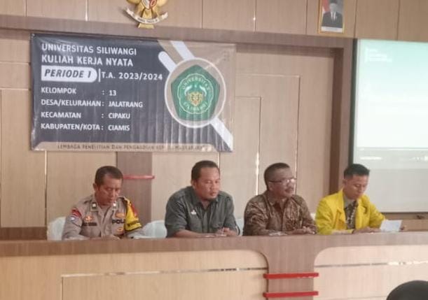 Sampaikan Himbauan Kamtibmas, Polsek Cipaku Polres Ciamis Hadiri Pembukaan KKN Mahasiswa Unsil Tasikmalaya