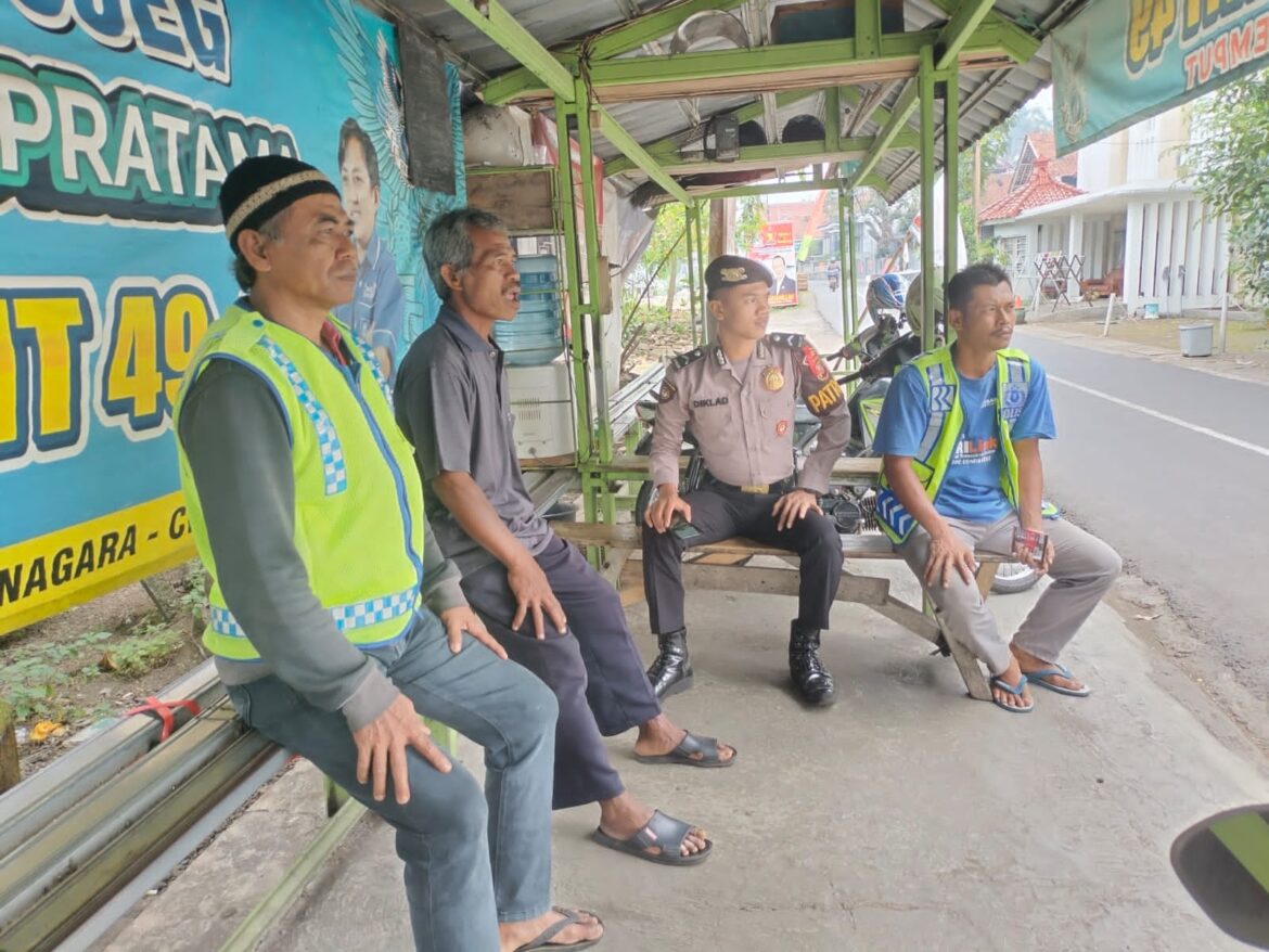 Cipta Kondisi, Sat Samapta Polres Ciamis Giat Patroli Satgas Preventif di Terminal dan Pasar Ciamis