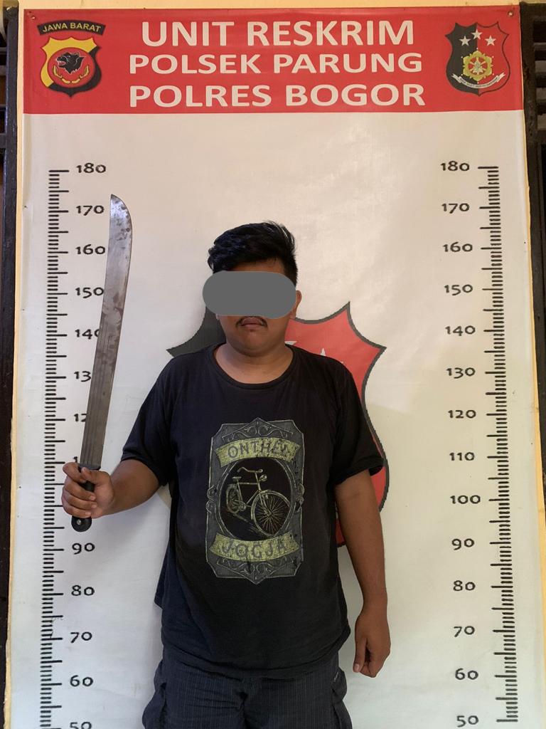 Polsek Parung Lakukan Penyelidikan Serta Amankan Seseorang Membawa Sajam yang Bukan Peruntukannya