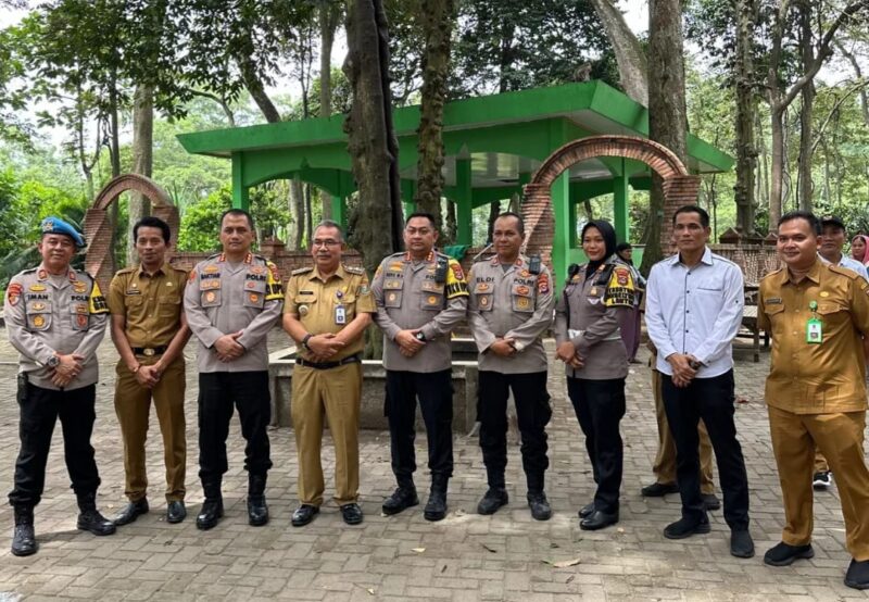 Kapolresta Tangerang Kunjungi Lokasi Wisata Religi Kramat Solear