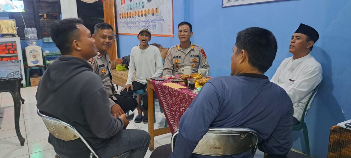 Cooling system jelang pemilu 2024, jajaran Polsek Ciracas Sambang Pos Satkamling