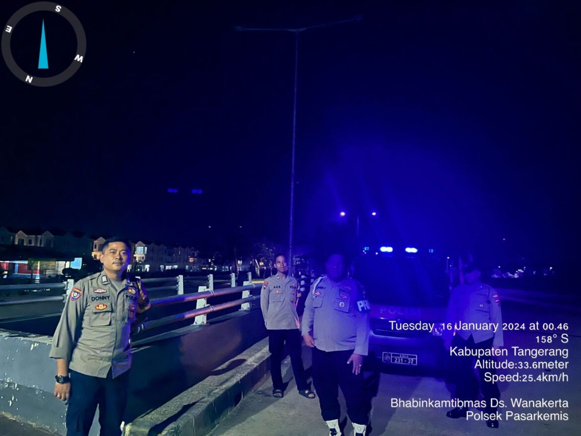 Kanit Provos Polsek Pasar Kemis Pimpin Patroli Mobile secara Rutin dan Dialogis Ciptakan Kondusifitas Warga Masyarakat