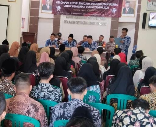Polsek Cijeungjing Polres Ciamis Monitoring Pelantikan KPPS Desa Kertaharja