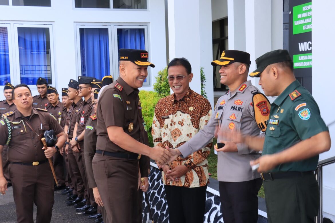 Bersama Forkopimda Kapolres Ciamis Ikut Sambut Kunjungan Kajati Jabar di Ciamis