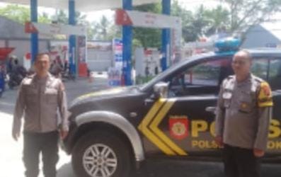 Ops Mantap Brata, Polsek Lakbok Polres Ciamis Patroli Biru ke Obvit dan Keramaian Warga