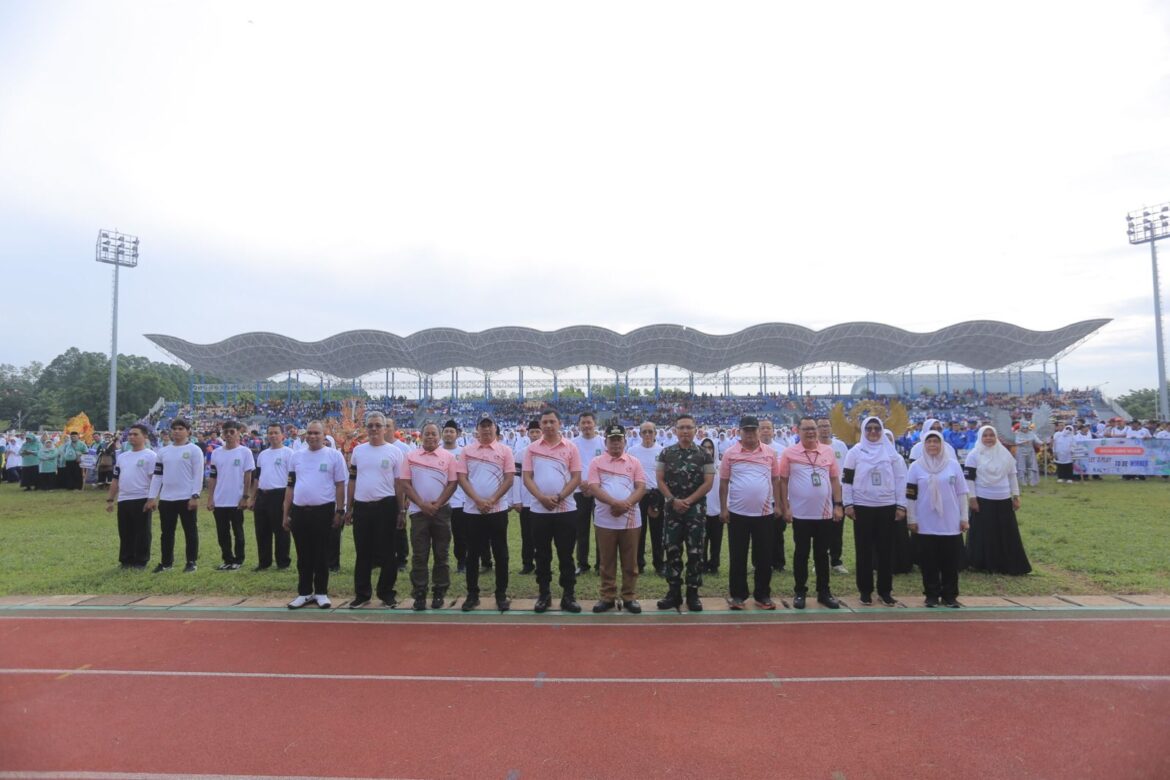 Dr. Nurdin Membuka Acara Olimpiade Olahraga Siswa Nasional