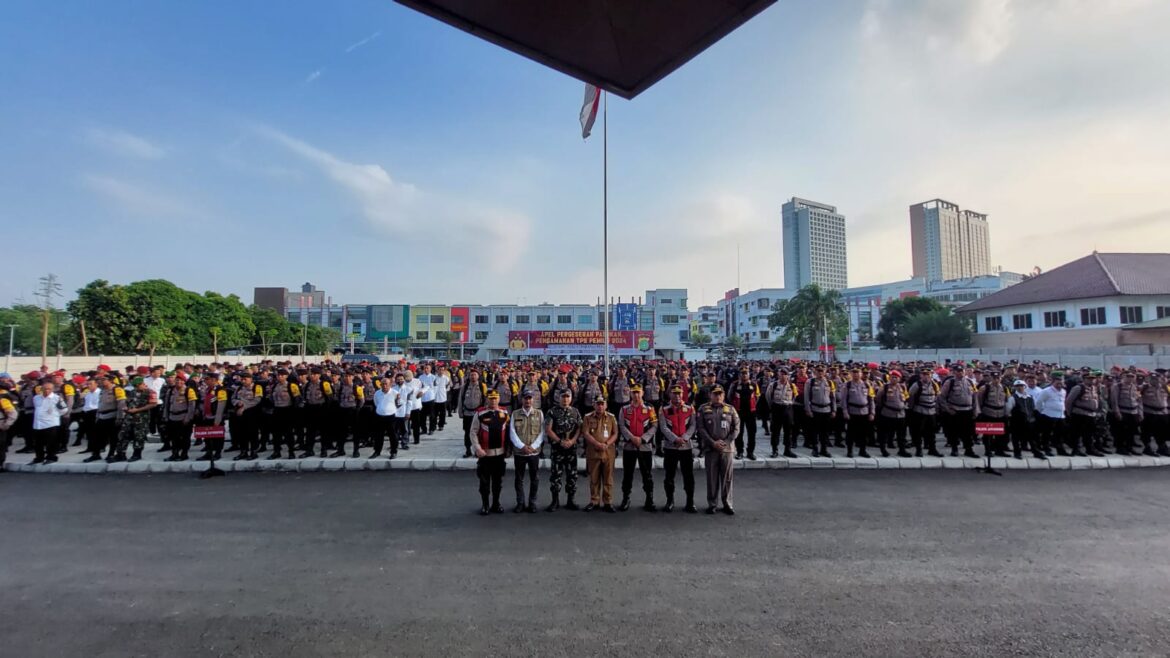 Polres Metro Tangerang Kota Gelar Apel Pergeseran Pasukan ke TPS, Simak Pesan Kapolres
