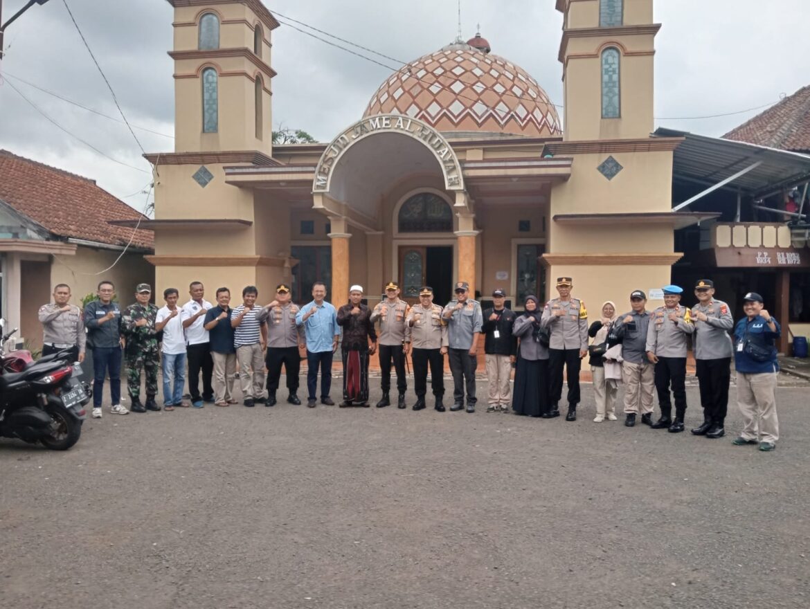 Pastikan Aman dan Nyaman, Kapolres Ciamis Bersama Pamatwil Cek Lokasi TPS Dianggap Rawan