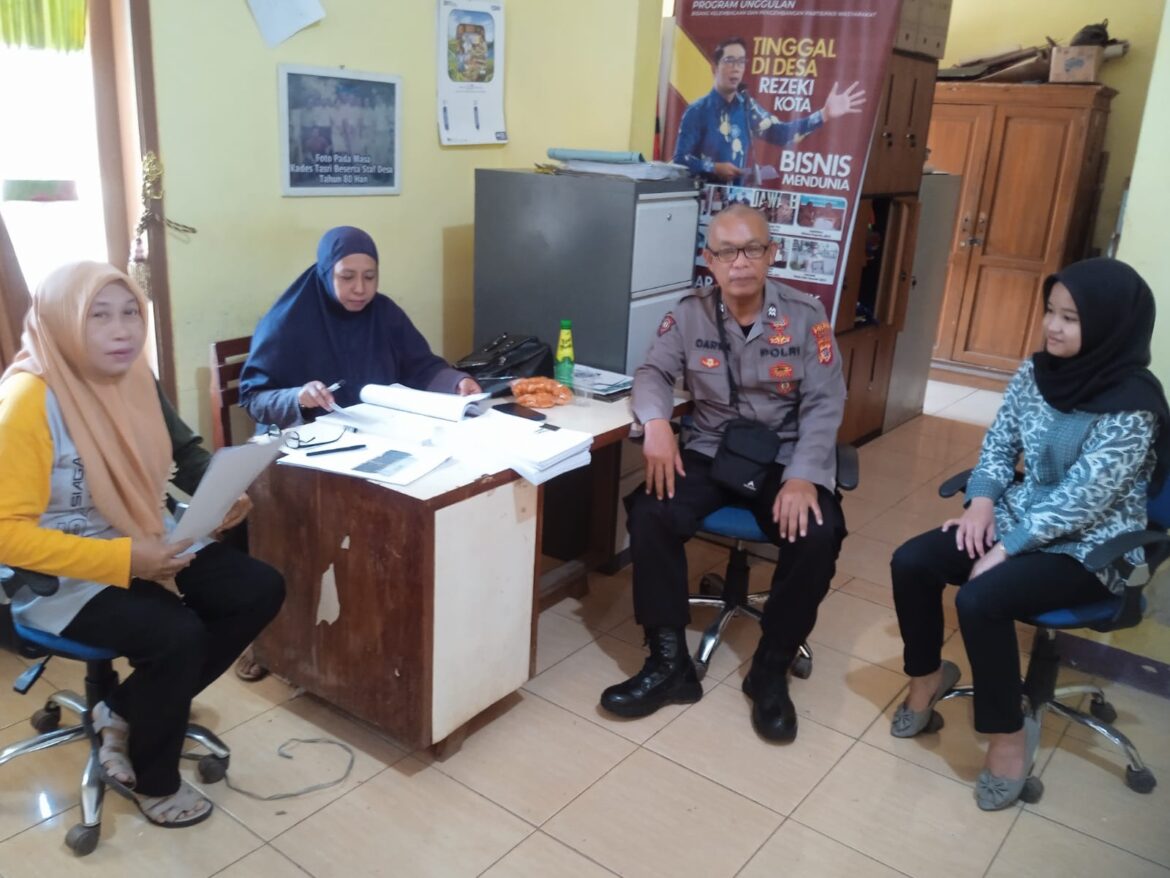 Ops Mantap Brata, Polsek Sukadana Patroli Dialogis ke Warga Bunter Pasca Pencoblosn