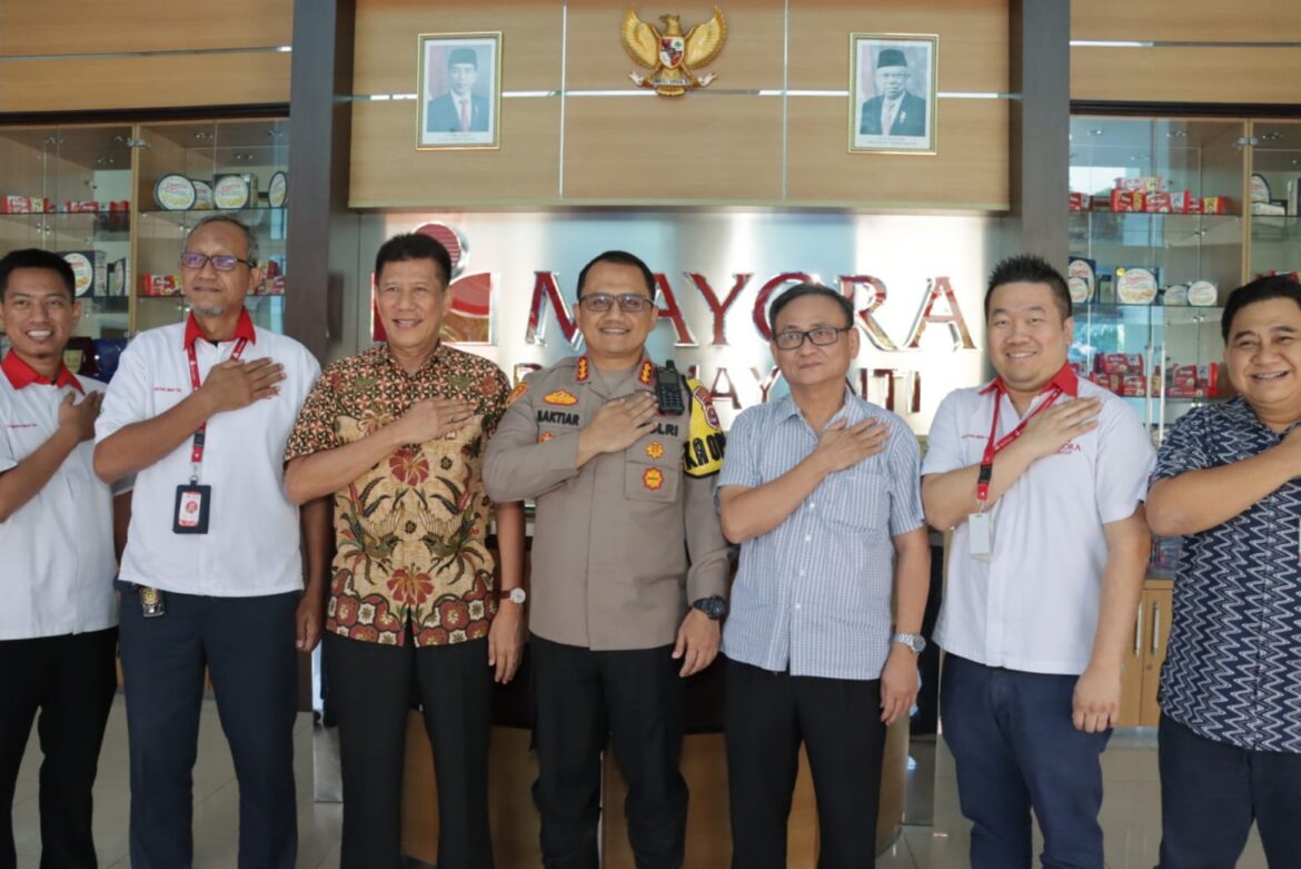 Jalin Sinergitas, Kapolresta Tangerang Kunjungi PT Mayora Indah Jayanti
