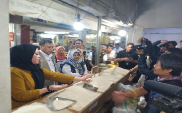 Satgas Pangan Polda Jawa Barat Pastikan Stok Beras di Kota Bandung Aman