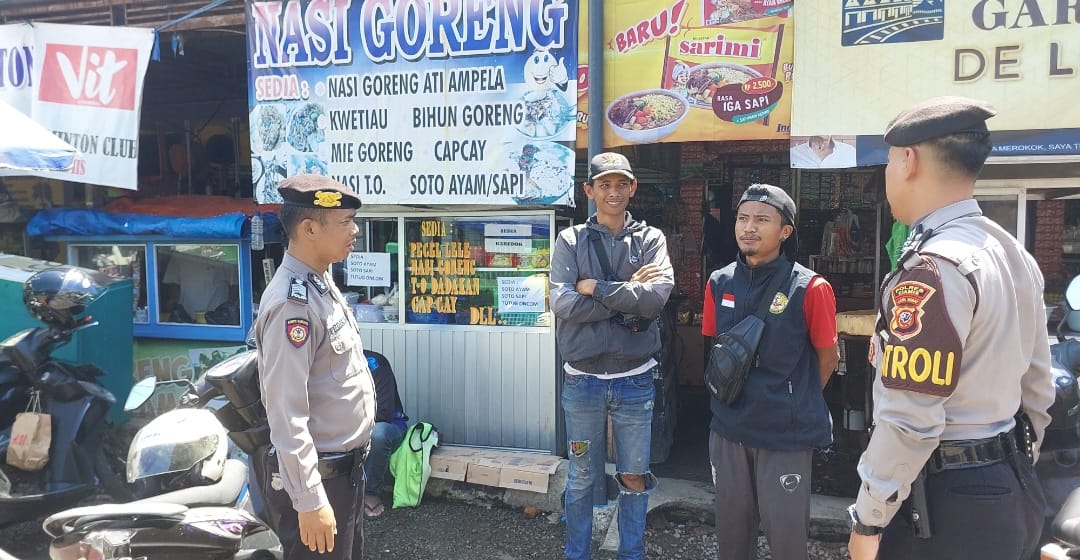Berikan Rasa Aman, Sat Samapta Polres Ciamis Beri Himbauan Kamtibmas ke Warga