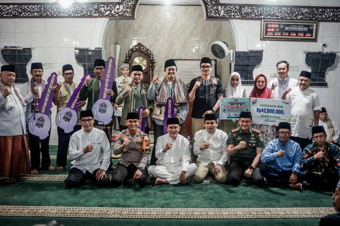 Tarling ke Empat di Eks-Kewadanaan Panumbangan: Bupati Ciamis Kembali Salurkan Ratusan Paket Sembako bagi Masyarakat