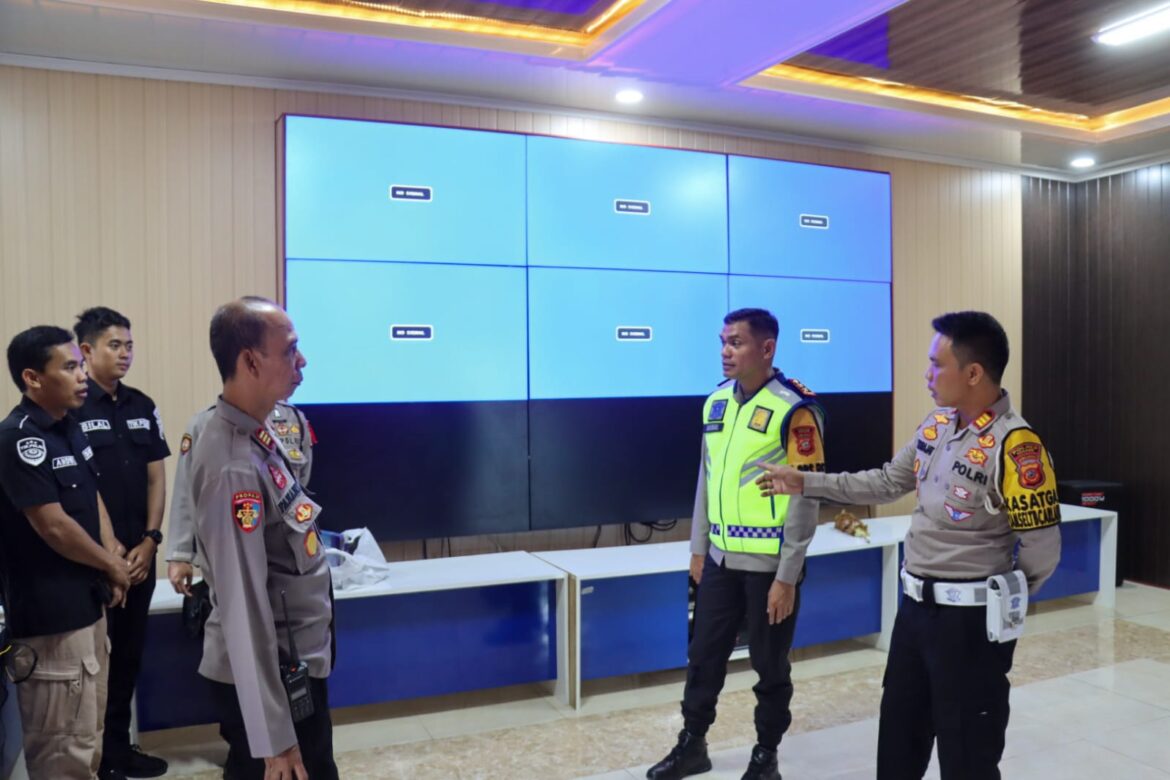 Kapolres Ciamis Cek Kesiapan Pos Ops Ketupat Lodaya 2024 di Jalan Imbanagara Pahlawan