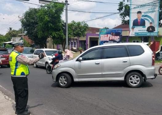 Polres Ciamis Giat Perkembangan Situasi Arus Lalu Lintas Dalam Rangka Ops. Ketupat Lodaya 2024
