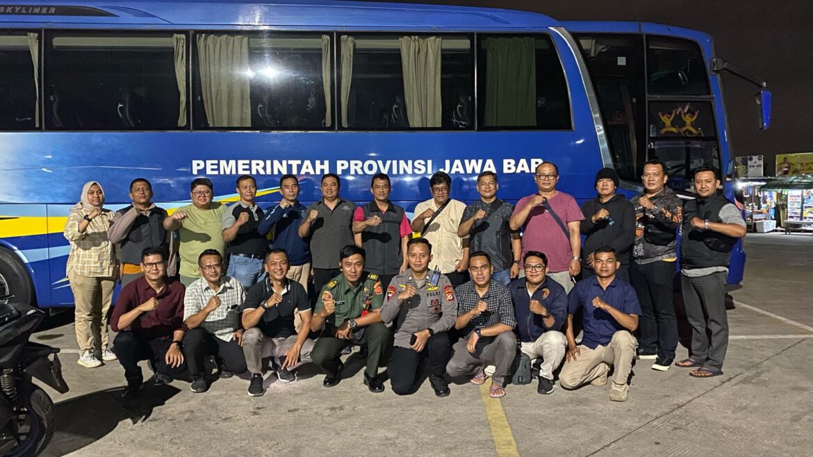 Pelaku Pungli Parkir Liar di Area Masjid Al-Jabar Diamankan Tim Saber Pungli Provinsi Jabar