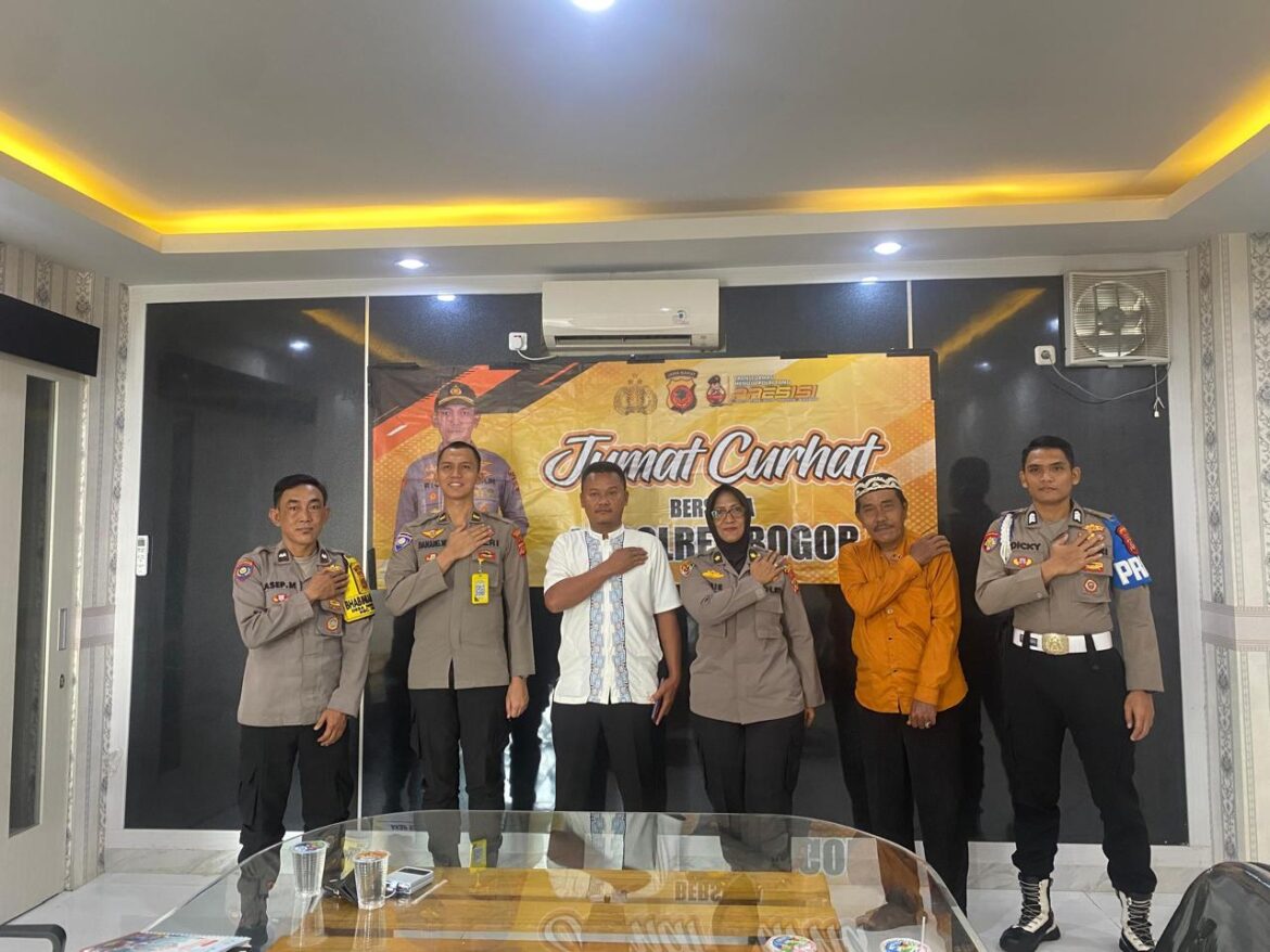 Kegiatan Rutin Bersosialisasi di Program Jumat Curhat Polres Bogor Dengan Masyarakat Kabupaten Bogor dalam Mencari Solusi Permasalahan