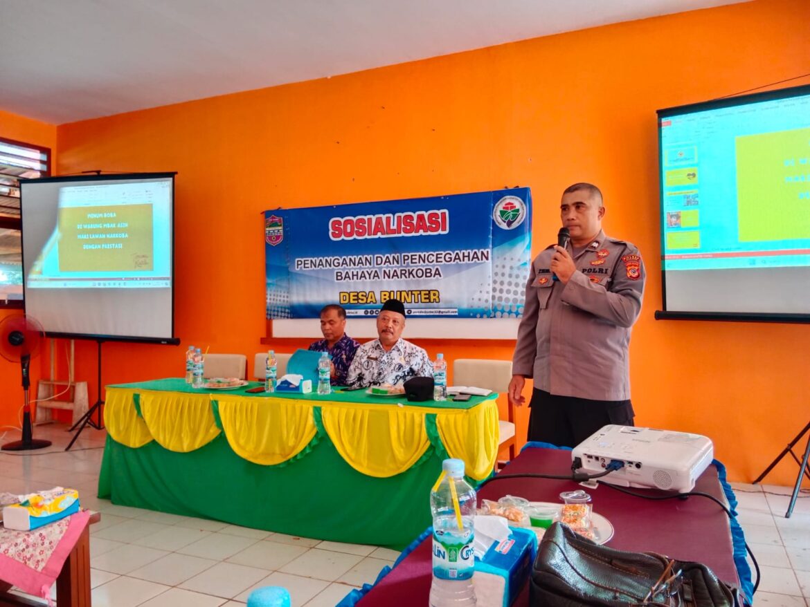 Di SMPN 2 Sukadana Personel Polsek Sukadana Melakukan Pembinaan dan Penyuluhan Penyalahgunaan Narkoba