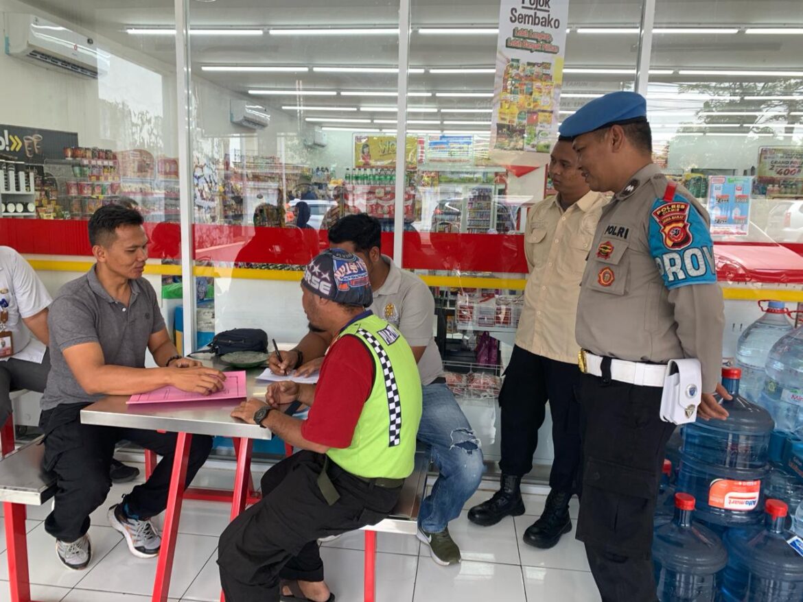 Satgas Saber Pungli, OTT Dugaan Pungli Parkir Liar di Minimarket Jalan Ir. H. Juanda Ciamis