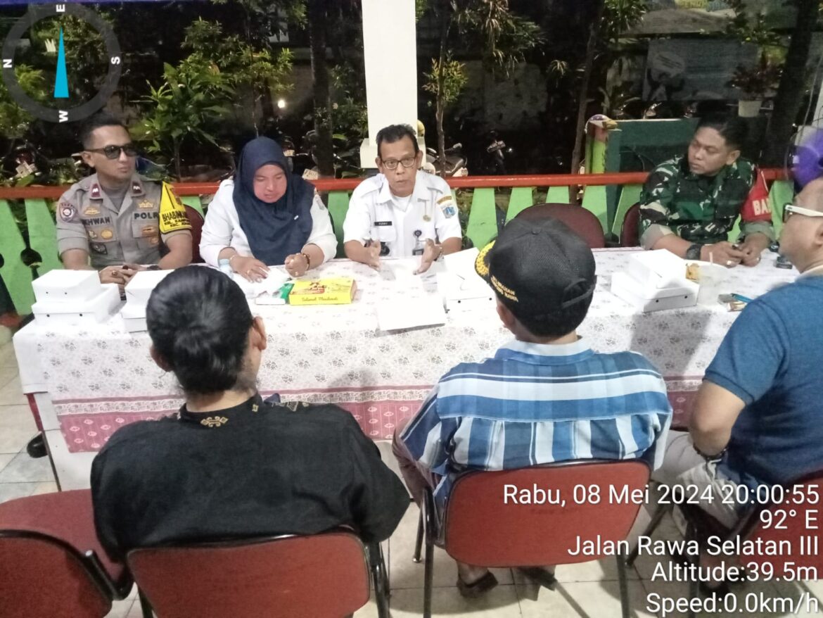 Bhabinkamtibmas Kampung Rawa Menghadiri Pembentukan Dewan Kota Bersama 3 Pilar
