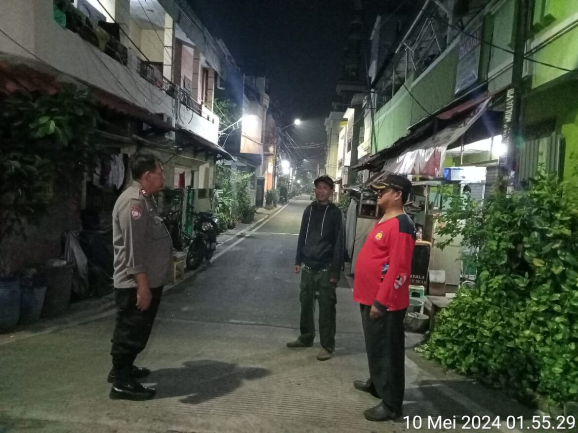 Bhabinkamtibmas Kelurahan Harapan Mulia Patroli Dialogis Dengan Warga Binaannya