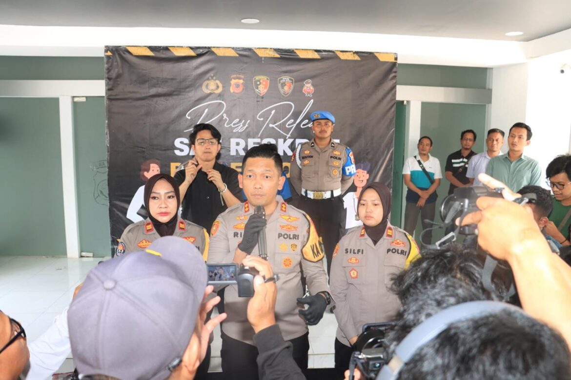 Polsek Klapanunggal dan Sat Reskrim Polres Bogor Berhasil Bekuk Aksi Kelompok Gangster Yang Viral Melakukan Penyerangan Terhadap Karyawan SPBU di Klapanunggal Kabupaten Bogor