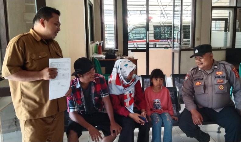 Polsek Kawali Polres Ciamis Beri Penyuluhan ke Pelajar di Wilayah Desa Citereup Kawali