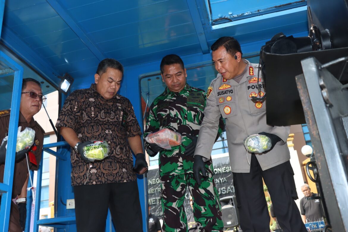 Satuan Reserse Narkoba Polres Metro Jakarta Pusat Musnahkan 49,8Kg Narkotika