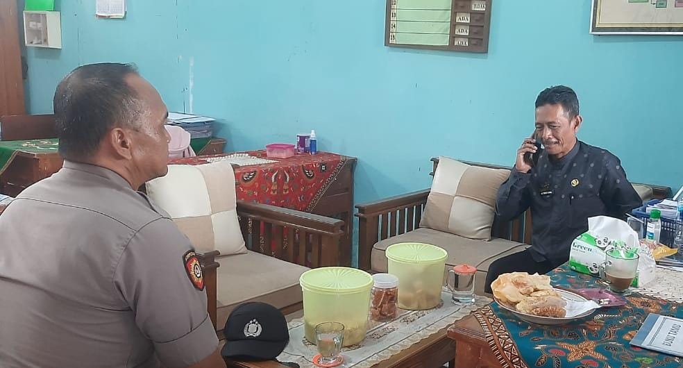 Polsek Cikoneng Polres Ciamis Datang ke Sekolah Binluh ke Siswa Stop Bulying di SDN 4 Gunungcupu