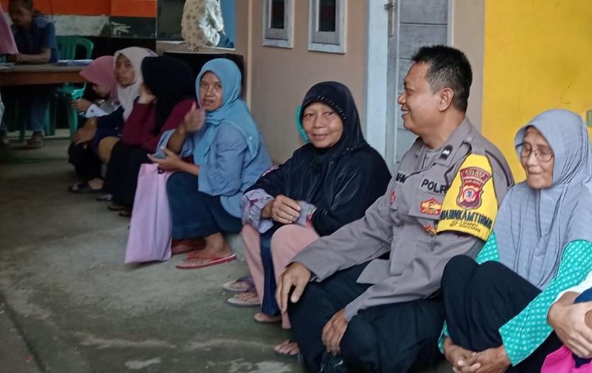 Perkuat Sinergitas, Polsek Sukadana Polres Ciamis Humanis Datang ke Ibu Ibu Pengajian di Desa Ciparigi