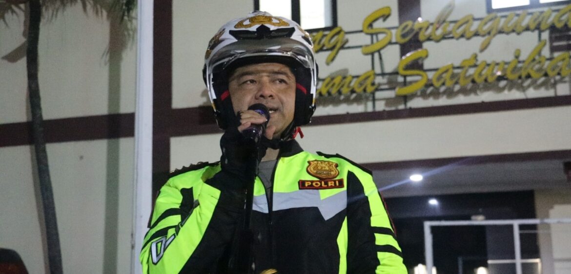 Kapolres Metro Depok Terjun Langsung Pimpin Patroli Gabungan Guna Mencegah Tindak Kejahatan
