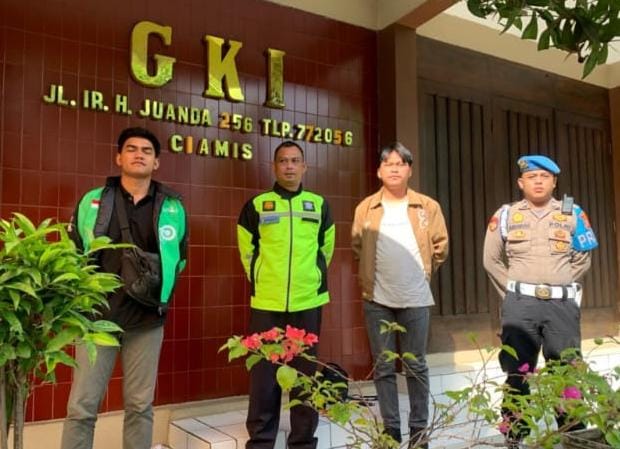 Beri Kenyamanan Beribadah, Polres Ciamis Pastikan Kesigapan Personel Pam di GKI Ciamis
