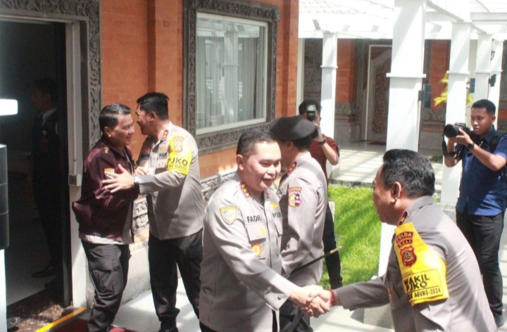 Kabaharkam Polri Tiba di Bali Melalui Bandara I Gusti Ngurah Rai