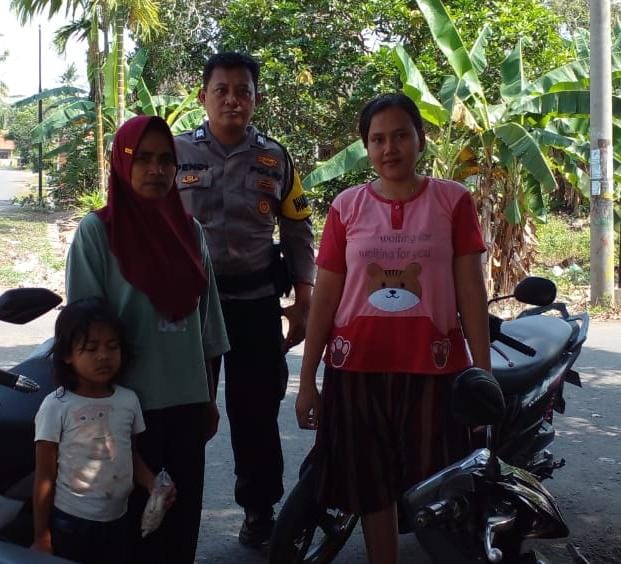 Berikan Rasa Aman dan Nyaman, Polsek Lakbok Giat Kunjungan Silaturahmi Kepada Warga