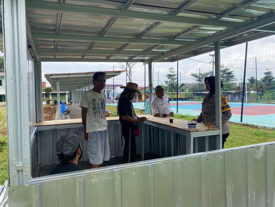 Cegah Aksi Kejahatan, Polsek Ciamis Polres Ciamis Giat Silaturahmi Kepada Warga