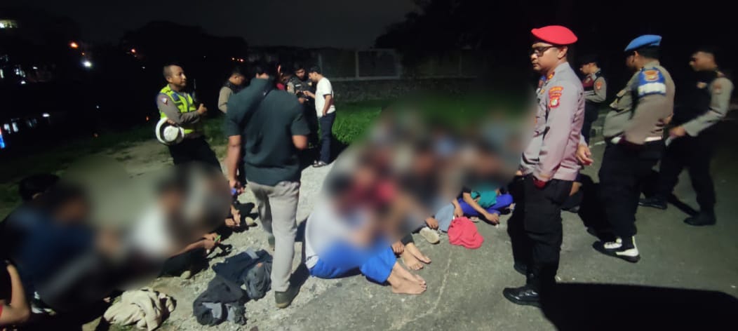 23 Remaja Bawa Sajam Diduga Hendak Tawuran Diamankan Polres Metro Tangerang Kota